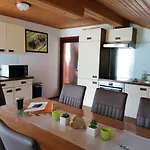 Haus Manuela Am Pressegger Daire
